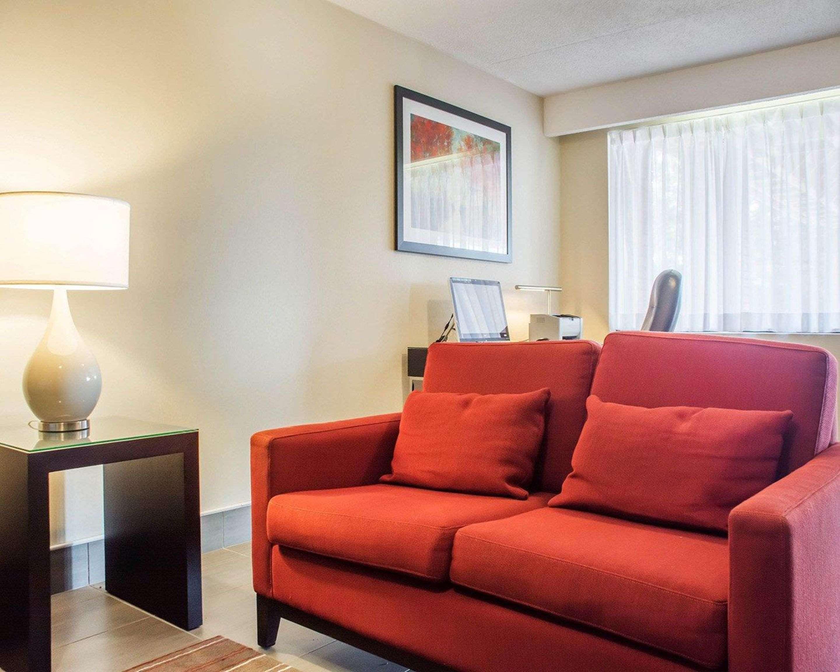 Comfort Inn Brantford Bagian luar foto