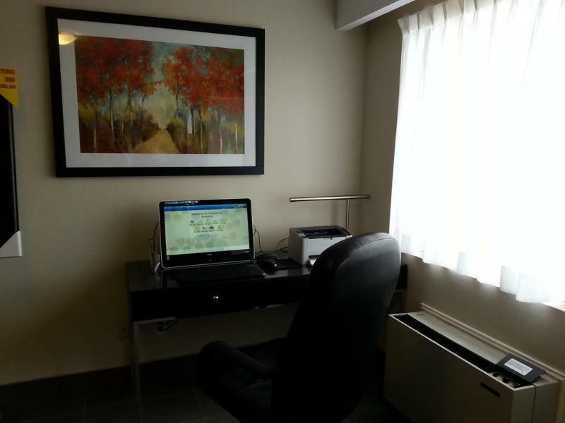 Comfort Inn Brantford Bagian luar foto