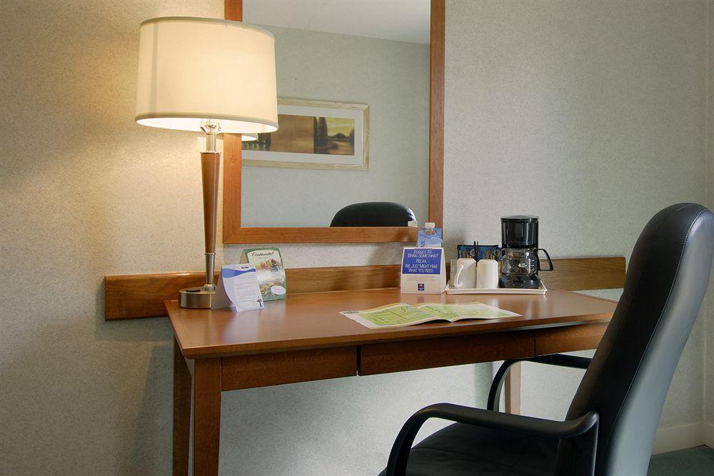 Comfort Inn Brantford Ruang foto